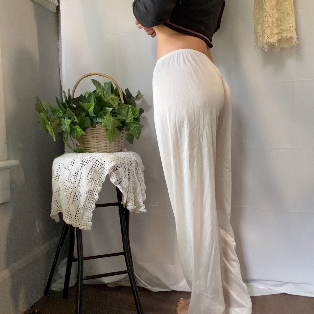 Vassarette Vintage Ivory Nylon Tricot Pajama Pants Women Medium Cream Lounge